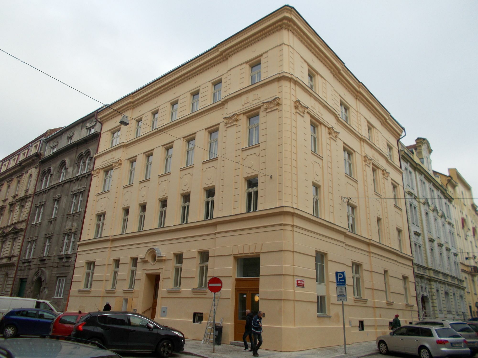 Old Strand Spirit Aparthotel Prague Exterior photo